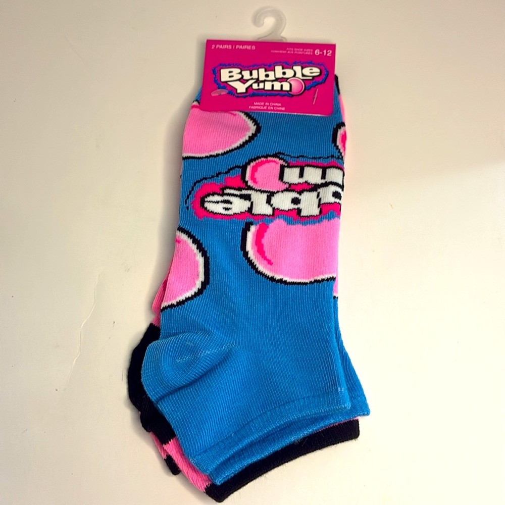 Vibrant Bubble Yum Ankle Socks – Size 6–10